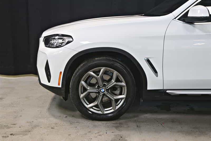 Image 6 BMW X3 xDrive30i véhicule d'activités sportives 2024