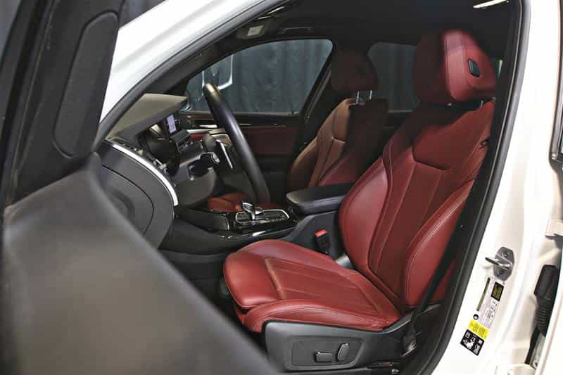 Image 17 BMW X3 xDrive30i véhicule d'activités sportives 2024