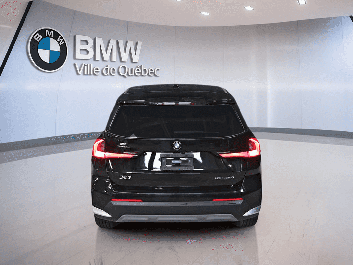 Image 7 BMW X1 xDrive28i Premium Essential Package 2023