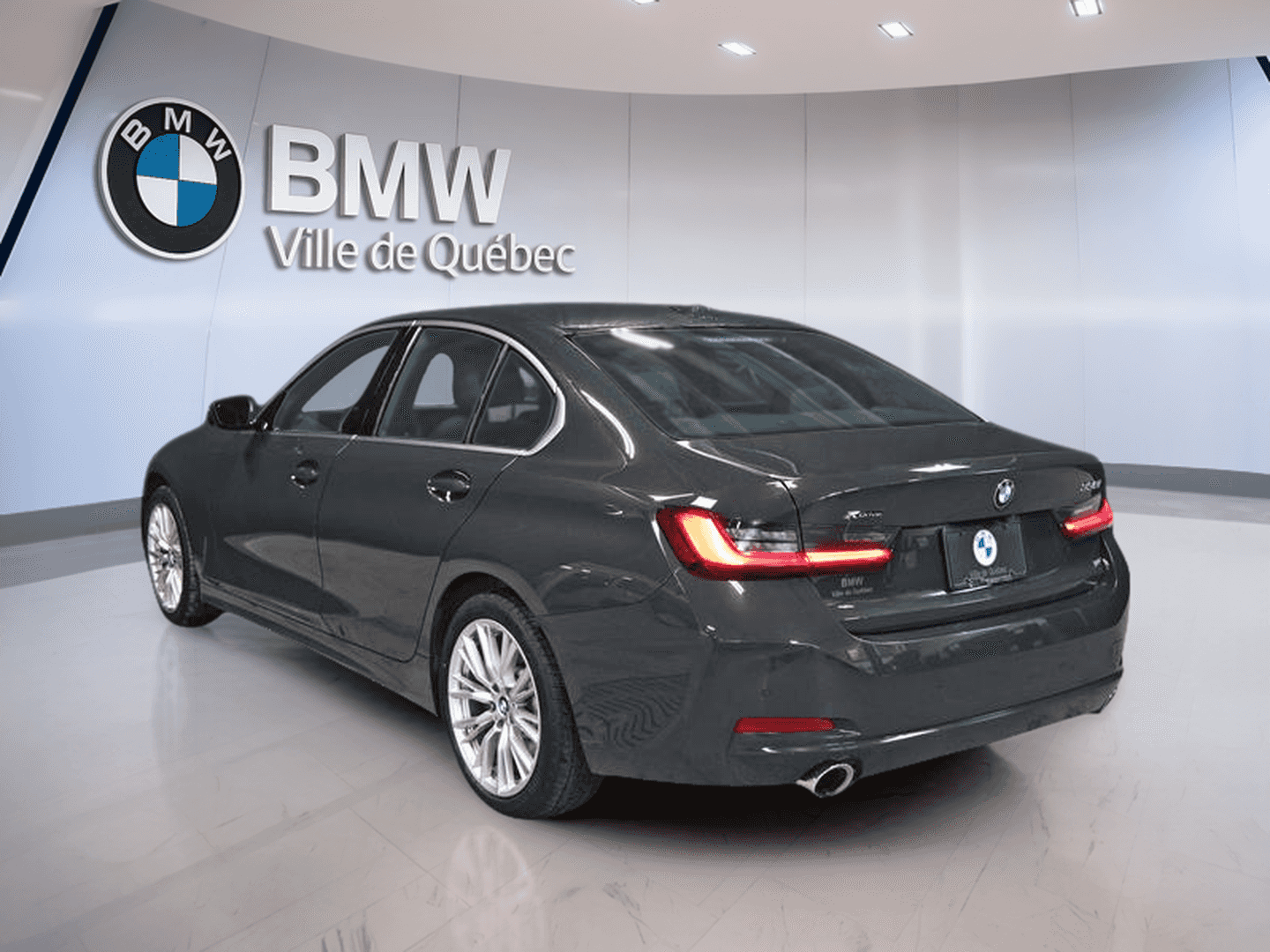 Image 10 BMW 3 Series 330i xDrive berline 2024