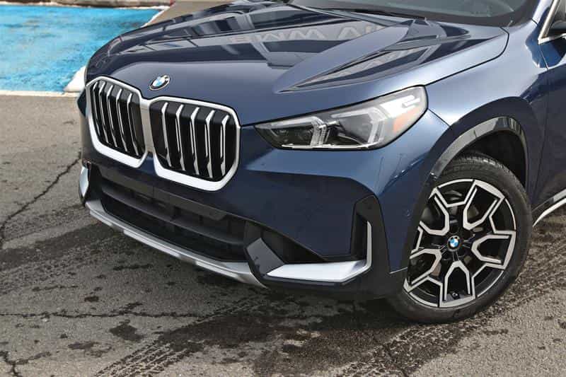Image 2 BMW X1 xDrive28i 2025