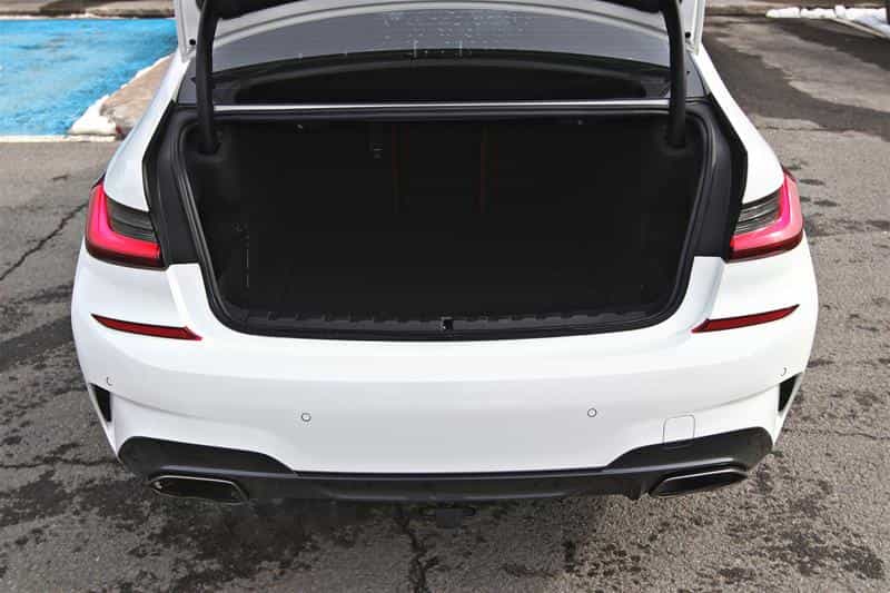 Image 9 BMW M340i xDrive Sedan 2022