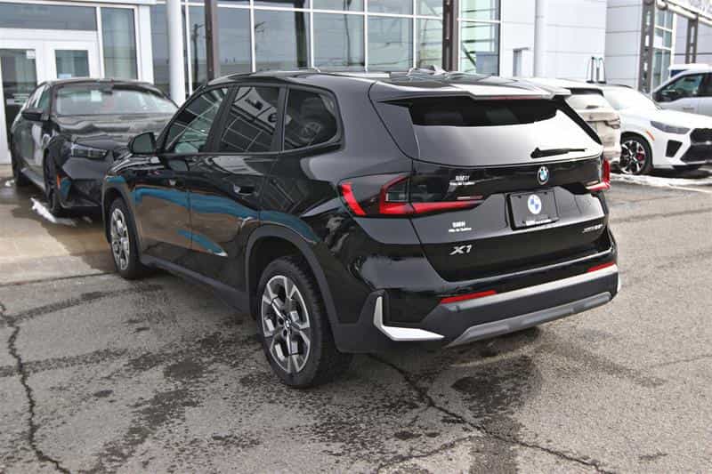 Image 10 BMW X1 xDrive28i 2025