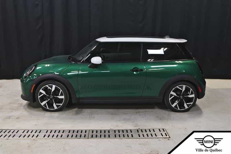 Image 5 Mini Cooper 3 Door 2025