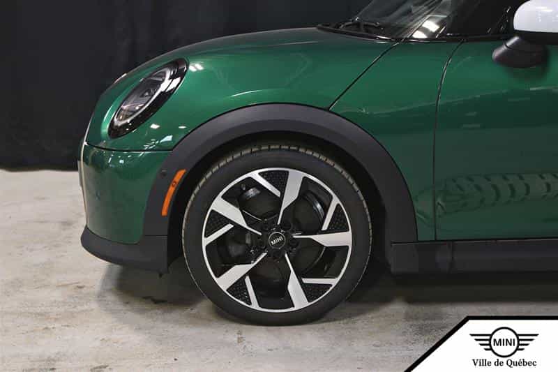 Image 6 Mini Cooper 3 Door 2025