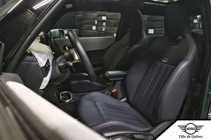 Image 15 Mini Cooper 3 Door 2025