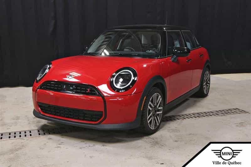 2025 Mini Cooper 5 Door - Image 1