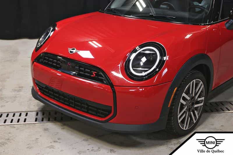 Image 2 Mini Cooper 5 Door 2025