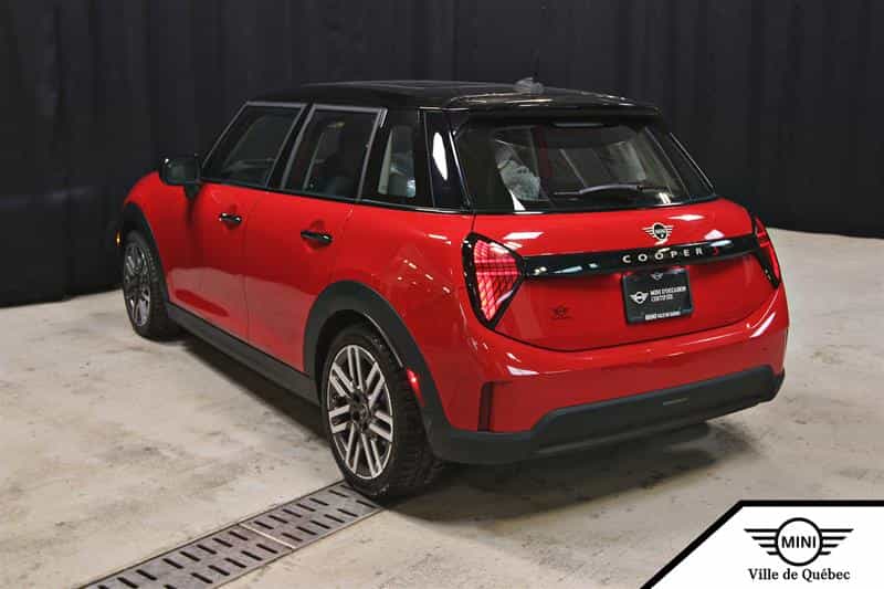 Image 9 Mini Cooper 5 Door 2025