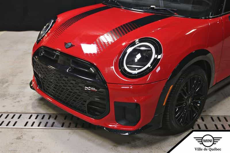 Image 2 Mini Cooper 5 Door 2025