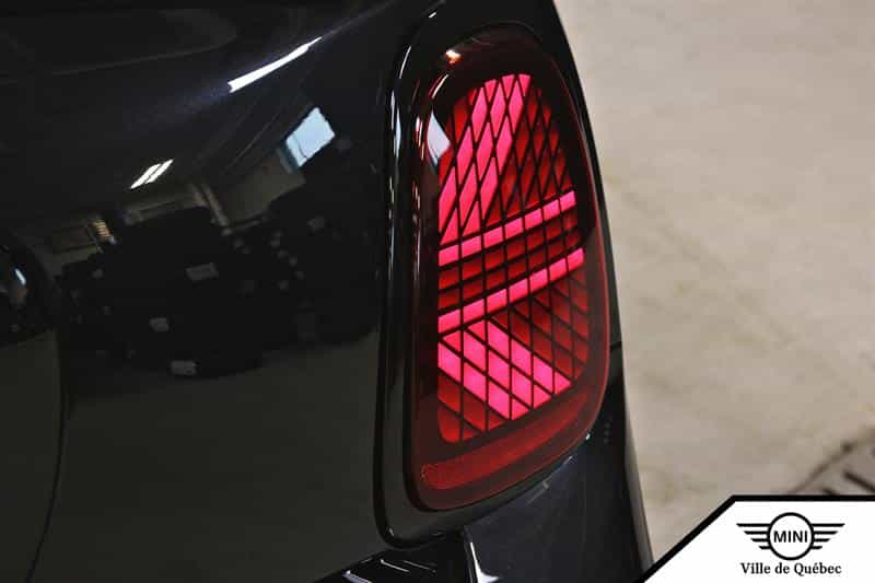 Image 8 Mini Cooper Convertible 2025