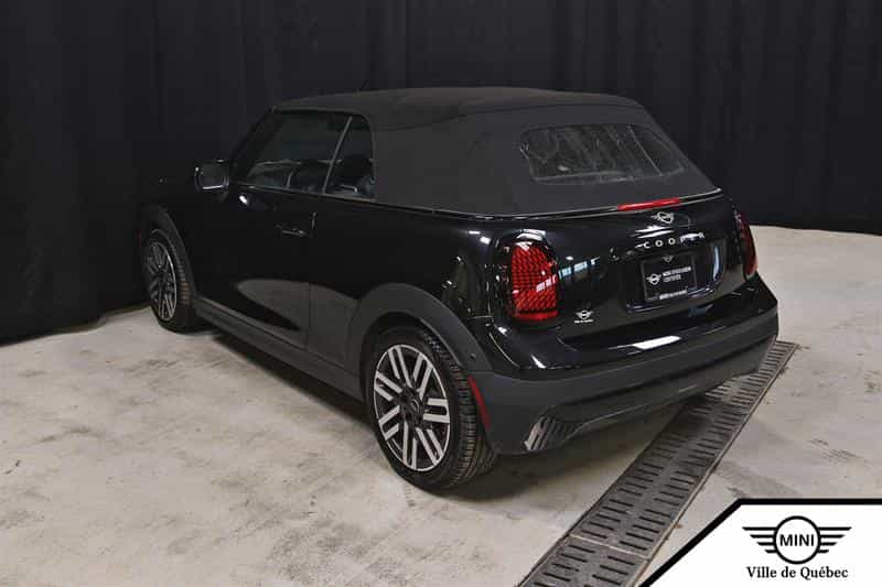 Image 17 Mini Cooper Convertible 2025