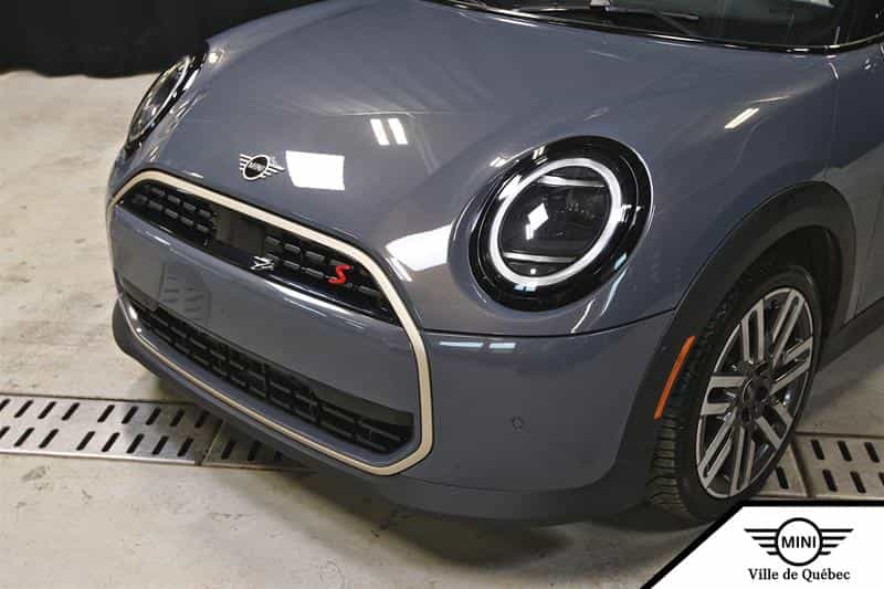 Image 2 Mini Cooper Convertible 2025