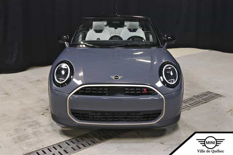 Image 3 Mini Cooper Convertible 2025
