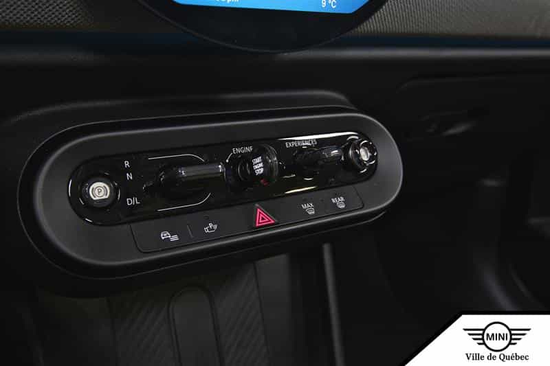 Image 13 Mini Cooper Convertible 2025