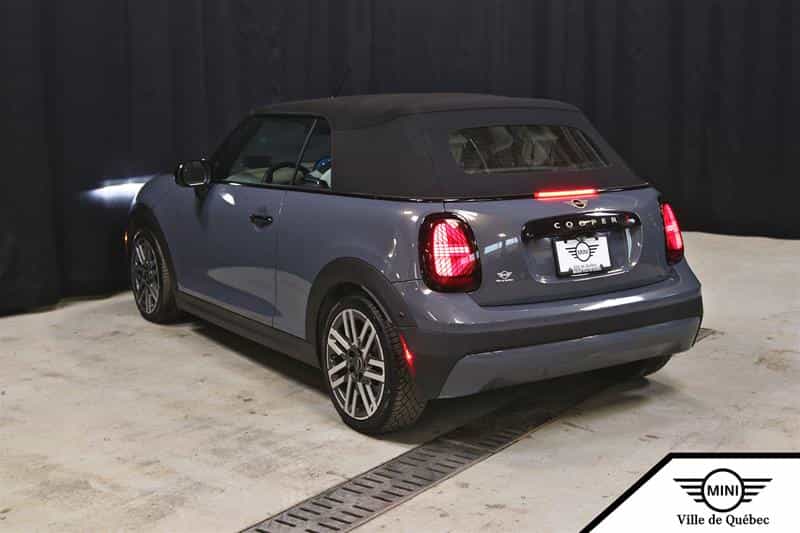 Image 18 Mini Cooper Convertible 2025