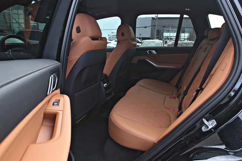 Image 18 BMW X5 xDrive40i 2025