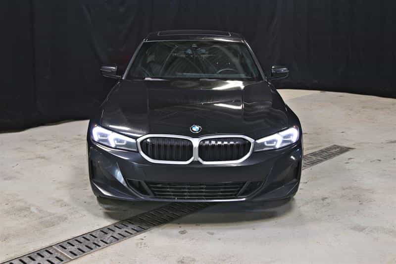 Image 3 BMW 330i 330i xDrive Berline 2023
