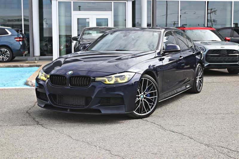 2018 BMW 3 Series xDrive Sedan - Image 1
