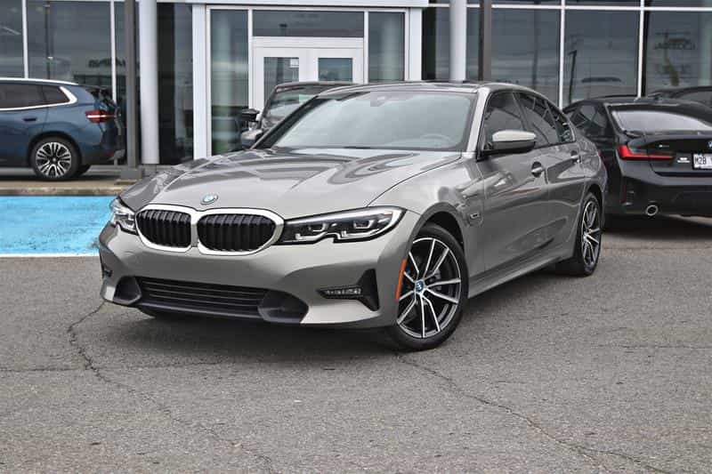 Image 1 BMW 330e xDrive Sedan 2022