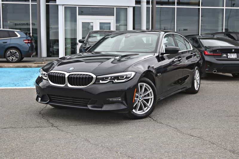 Image 1 BMW 330e xDrive Sedan 2022