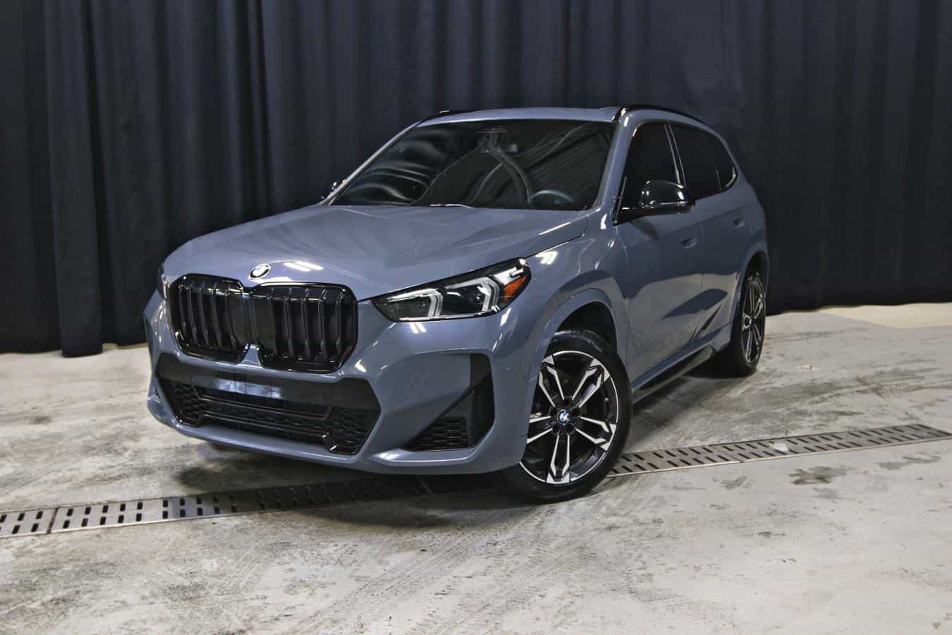 Image 1 BMW X1 xDrive28i 2025