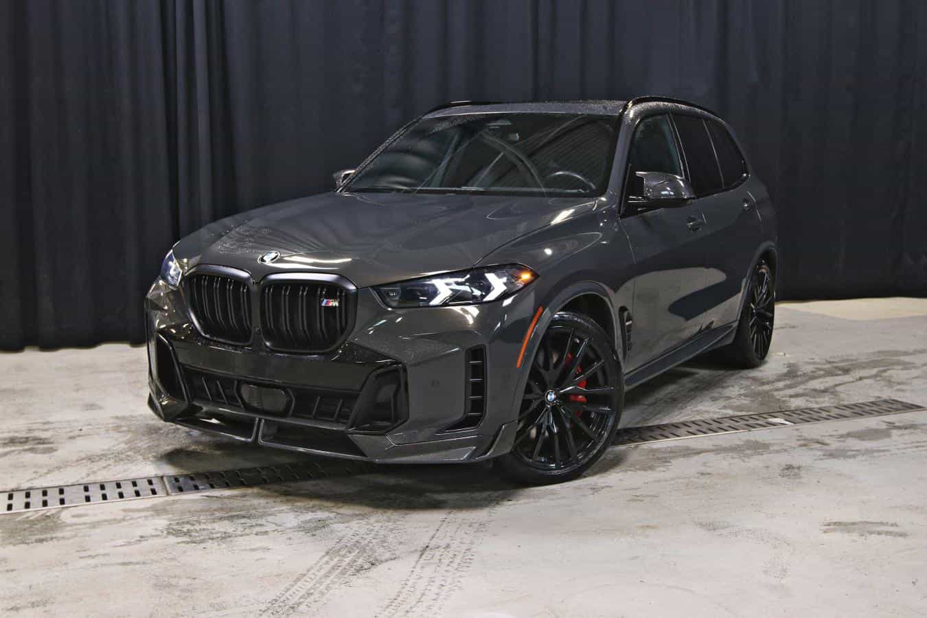 Image 1 BMW X5 M60i 2024