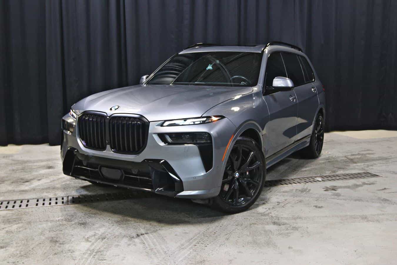 Image 1 BMW X7 xDrive40i 2025
