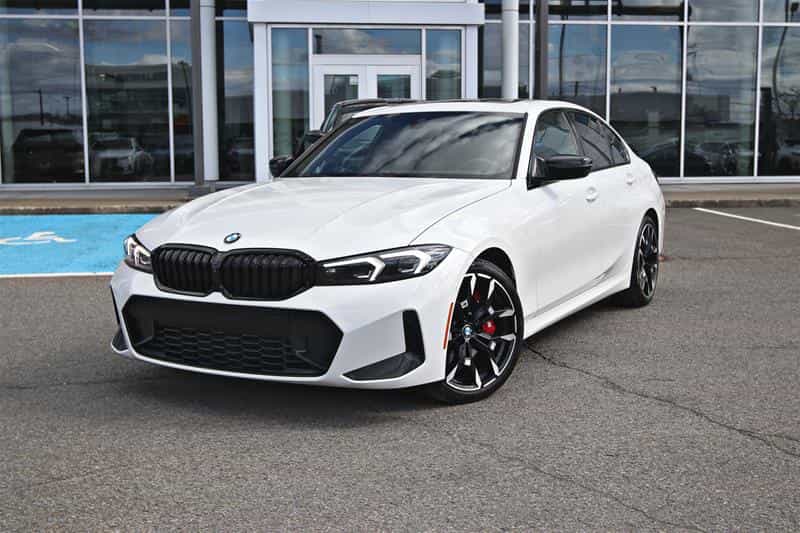 Image 1 BMW 330i xDrive Sedan 2025