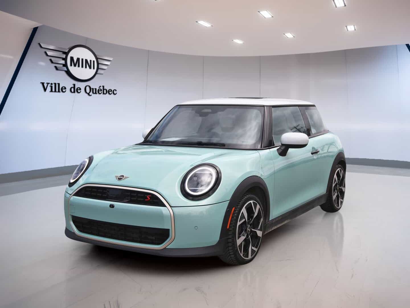 Image 1 Mini Cooper 3 Door 2025