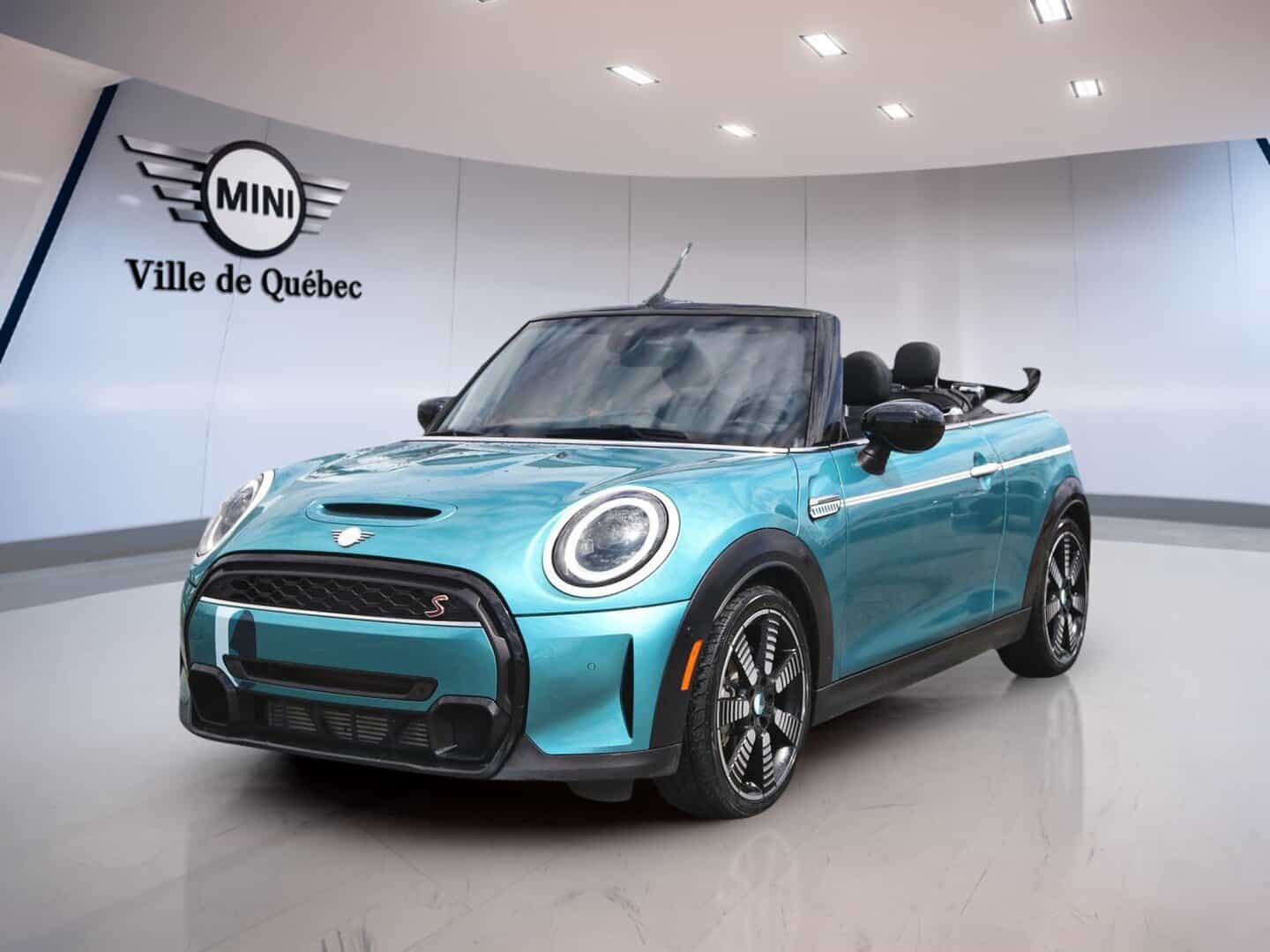 2024 Mini Convertible - Image 1