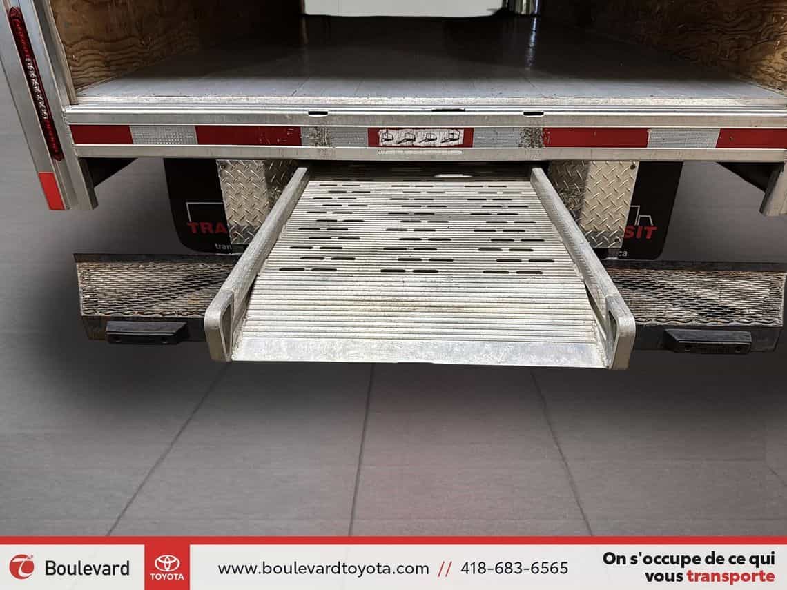 2023 GMC Savana 3500 Cube - Image 18