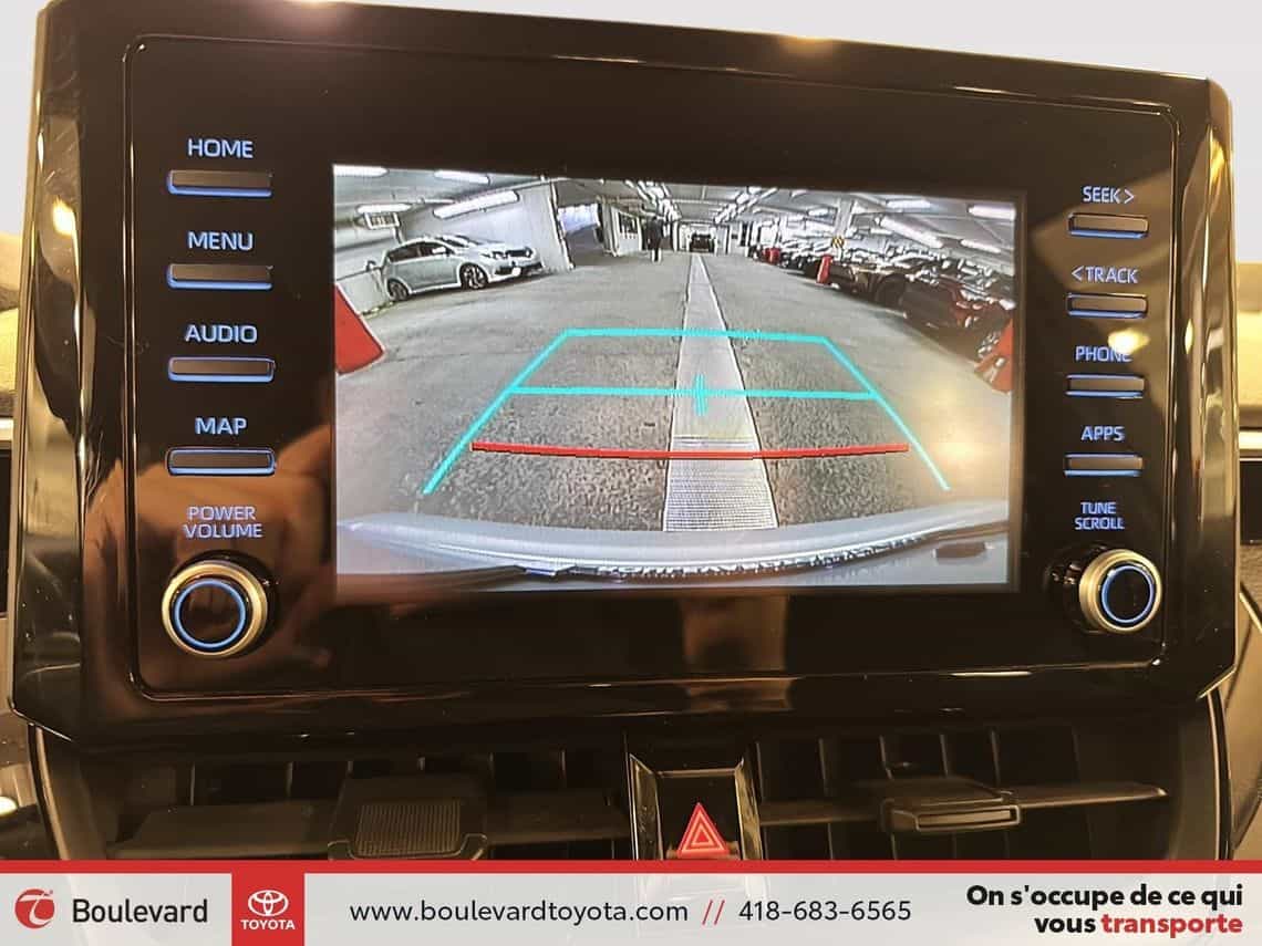 2022 Toyota Corolla L - Image 16