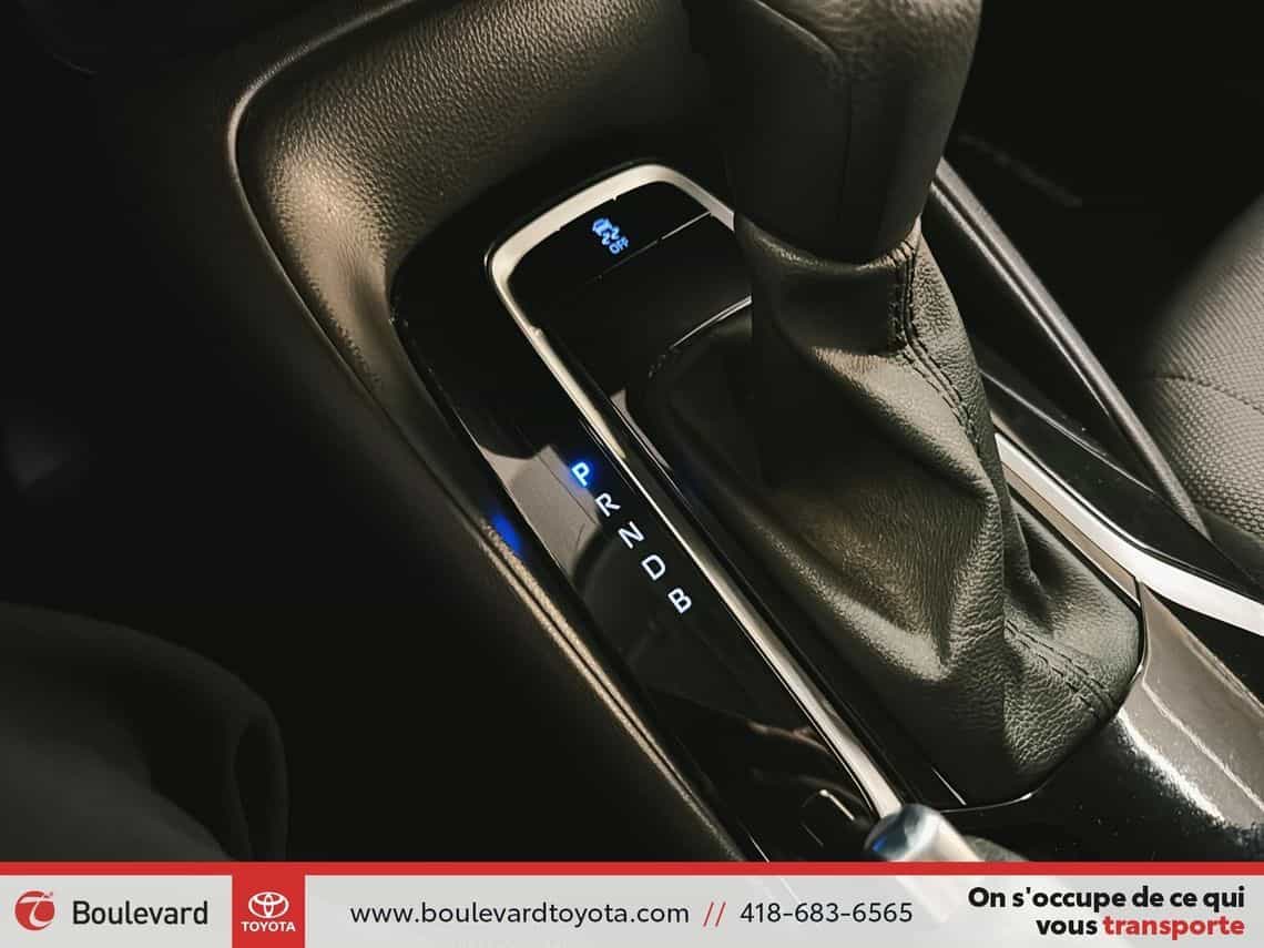 2022 Toyota Corolla L - Image 17