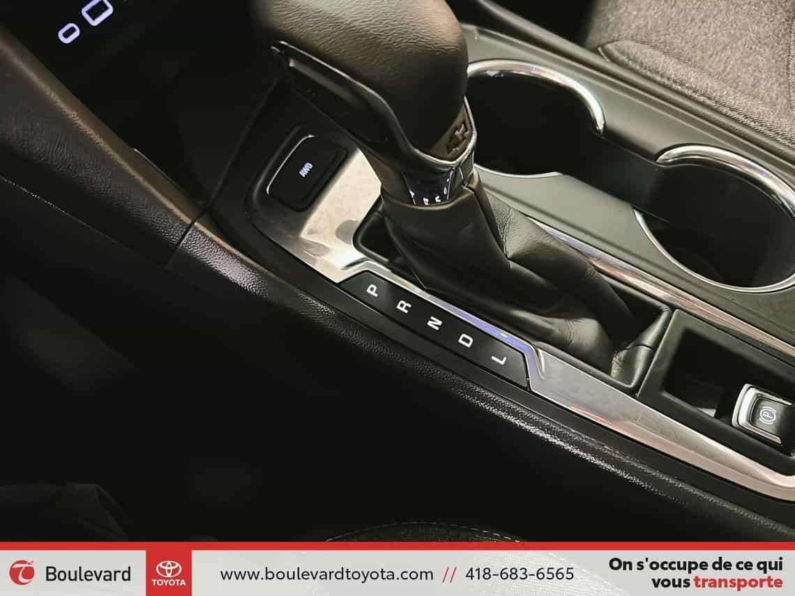 2022 Chevrolet Equinox Lt - Image 21