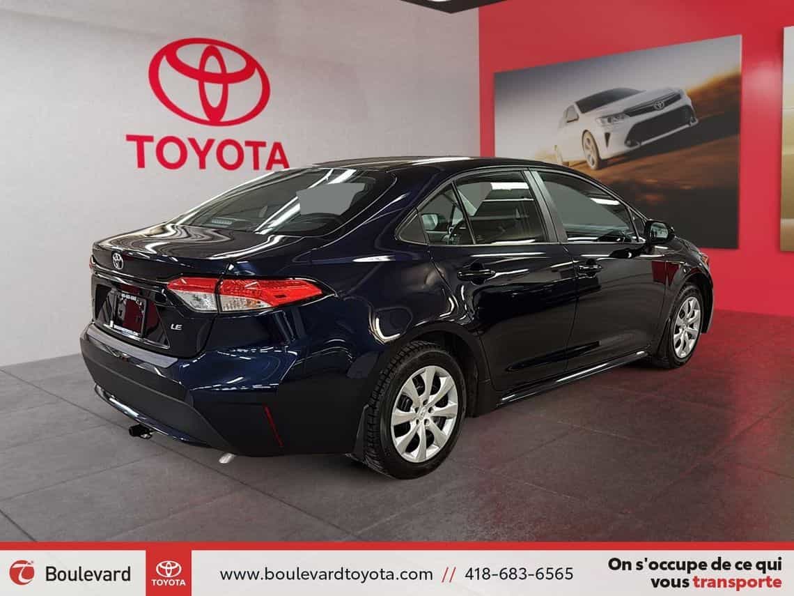 2022 Toyota Corolla Le - Image 4