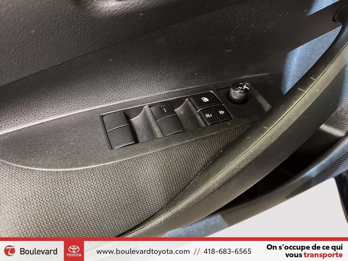 2022 Toyota Corolla Le - Image 9