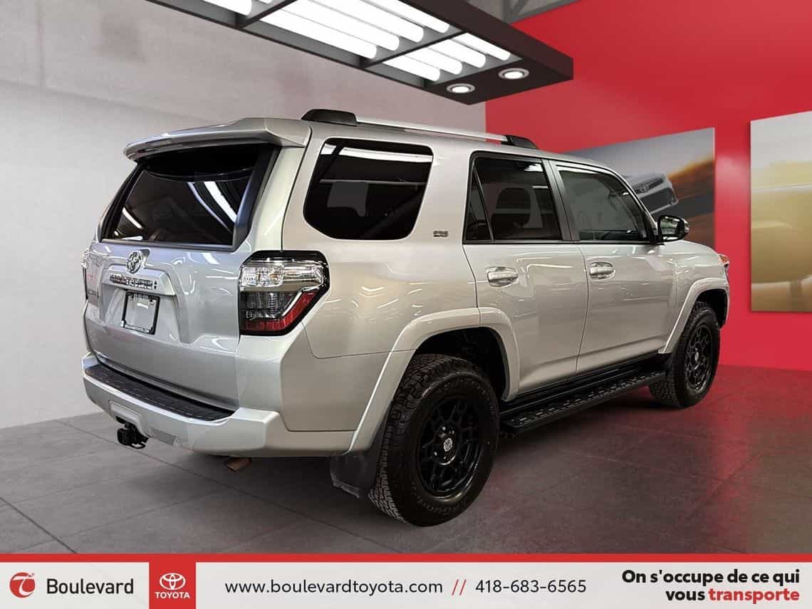 2023 Toyota 4Runner Sr5 - Image 4