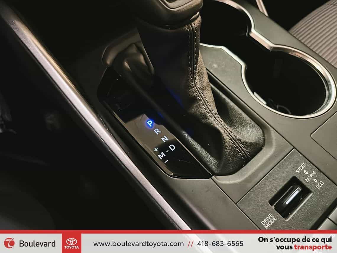 2024 Toyota Highlander Le - Image 20