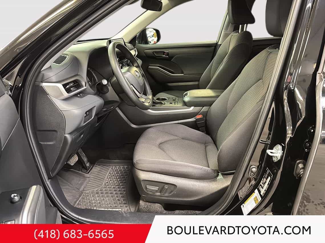 2024 Toyota Highlander Le - Image 14