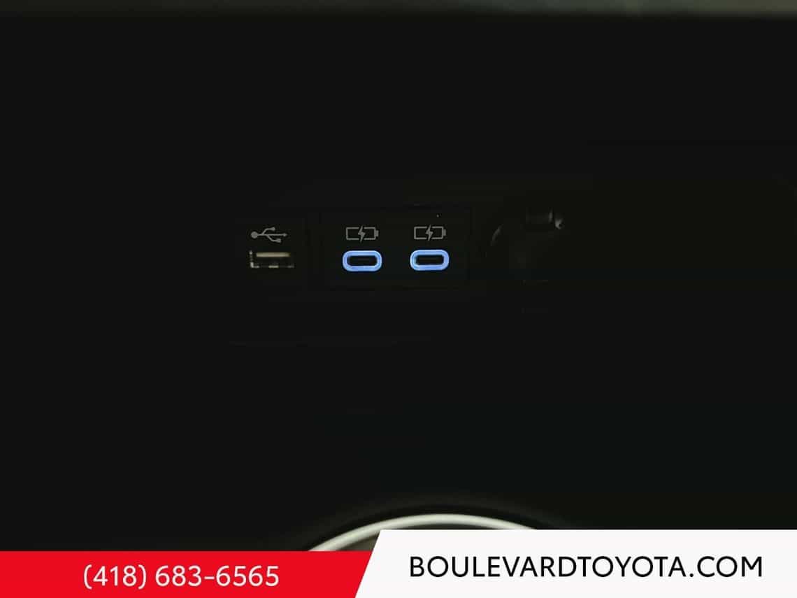 2024 Toyota Highlander Le - Image 20