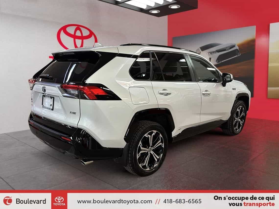 2023 Toyota Rav4 Prime Xse - Image 4