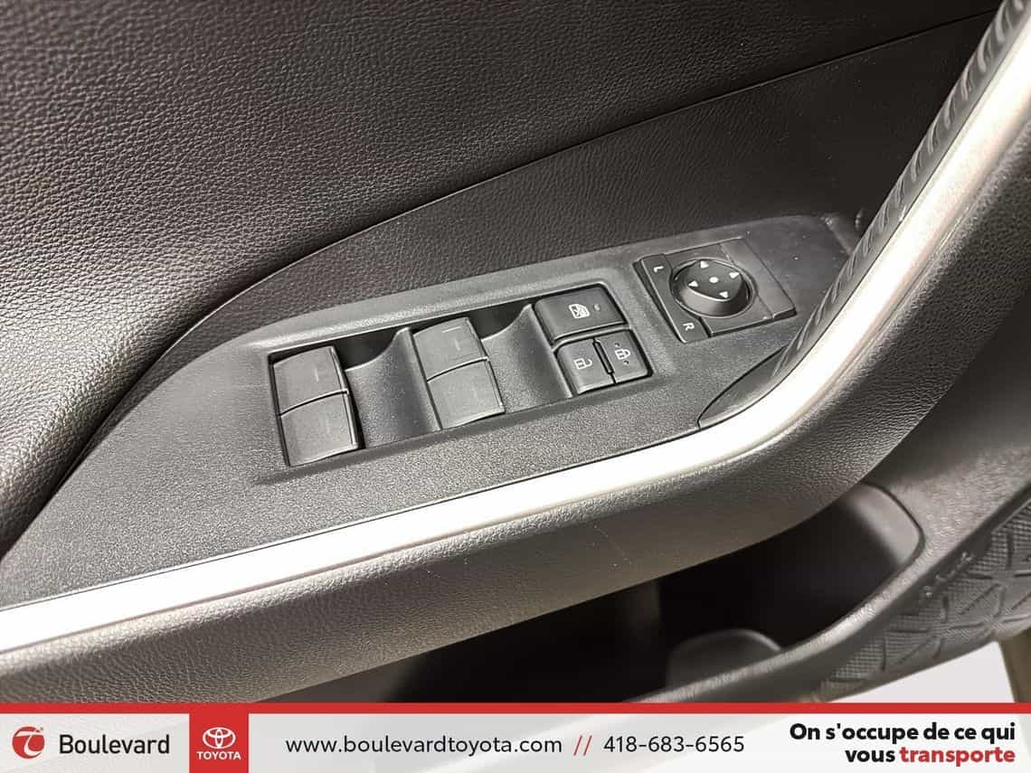 2023 Toyota Rav4 Prime Xse - Image 9