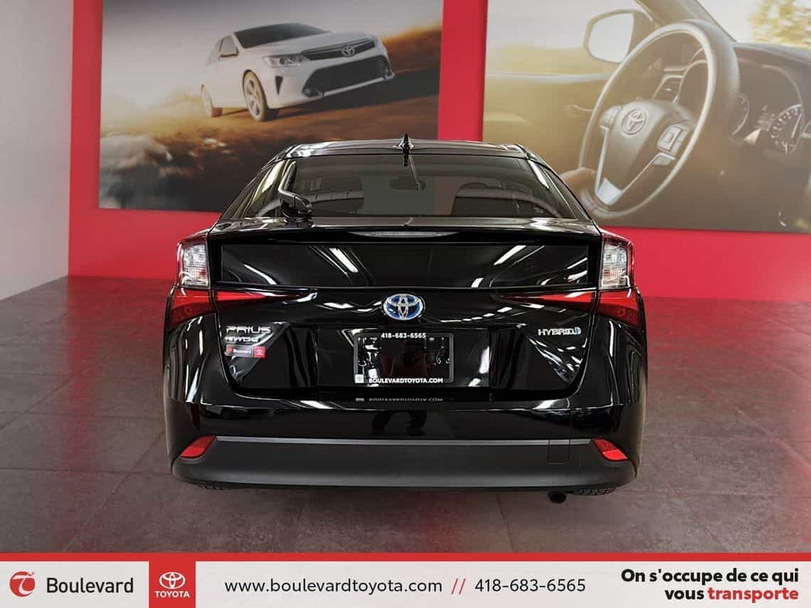 2022 Toyota Prius Base - Image 5