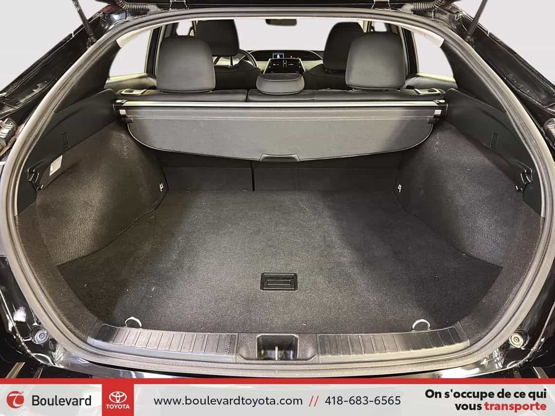 2022 Toyota Prius Base - Image 22