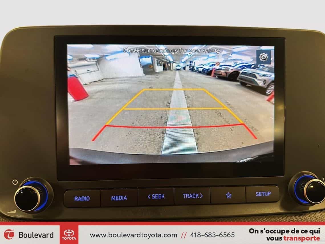 2023 Hyundai Kona Se - Image 19