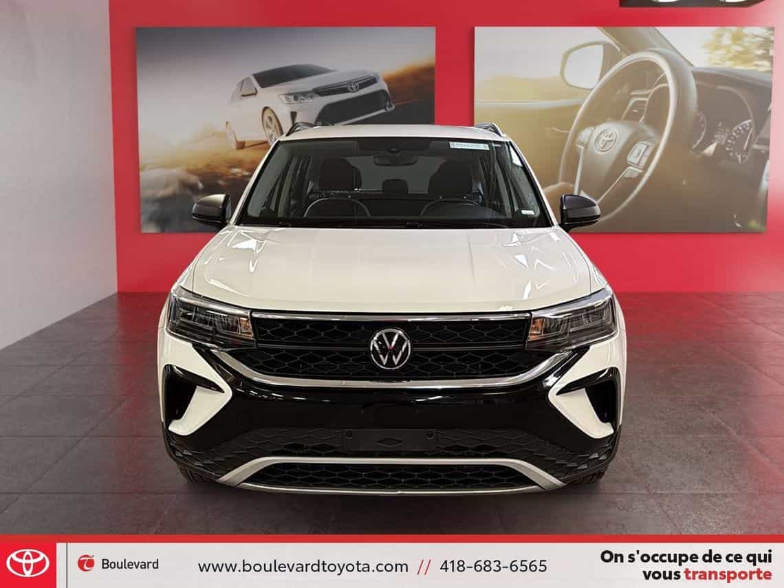 2024 Volkswagen Taos Trendline - Image 2