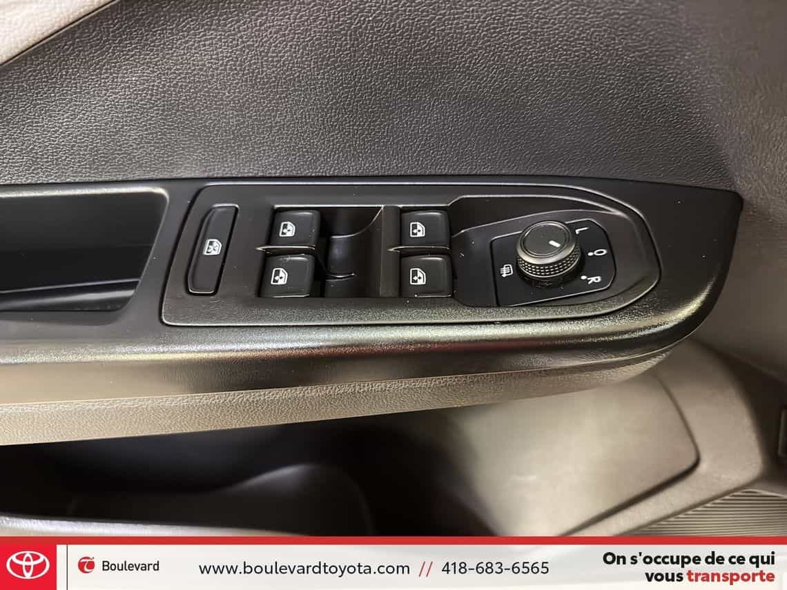 2024 Volkswagen Taos Trendline - Image 9