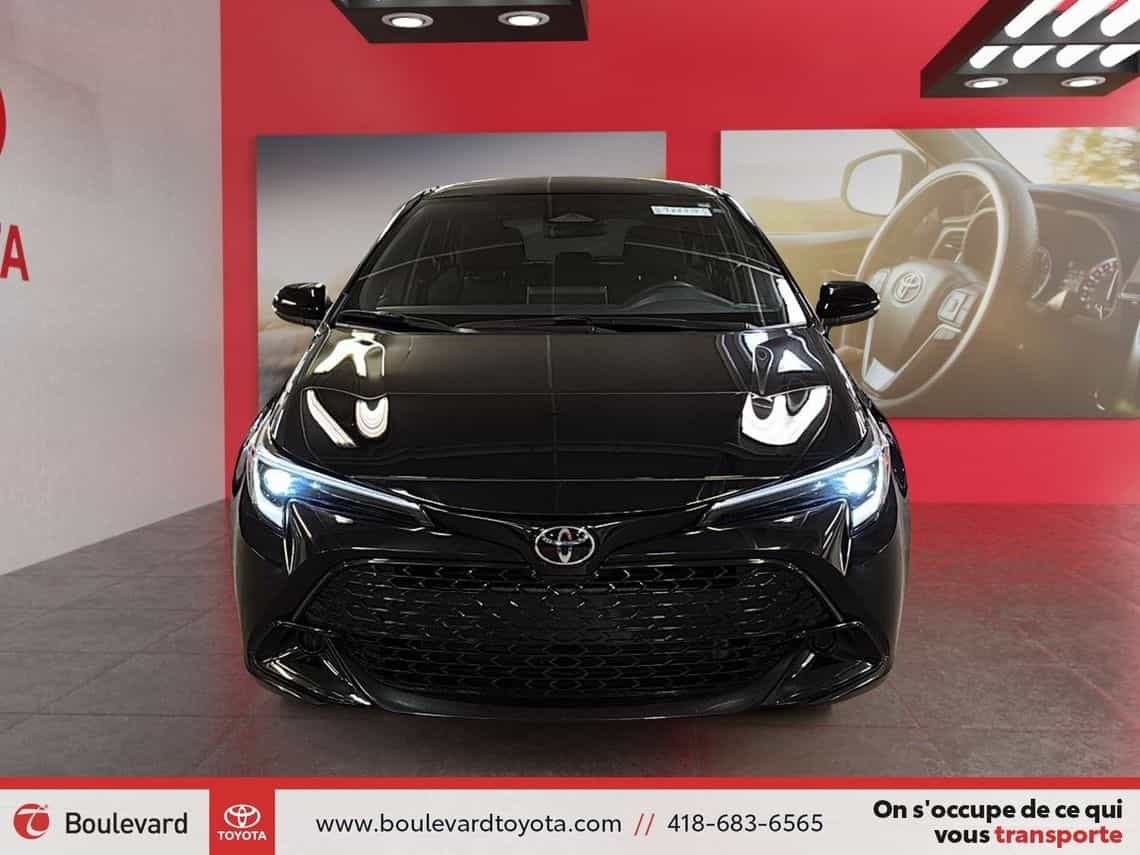 2023 Toyota Corolla Se - Image 2