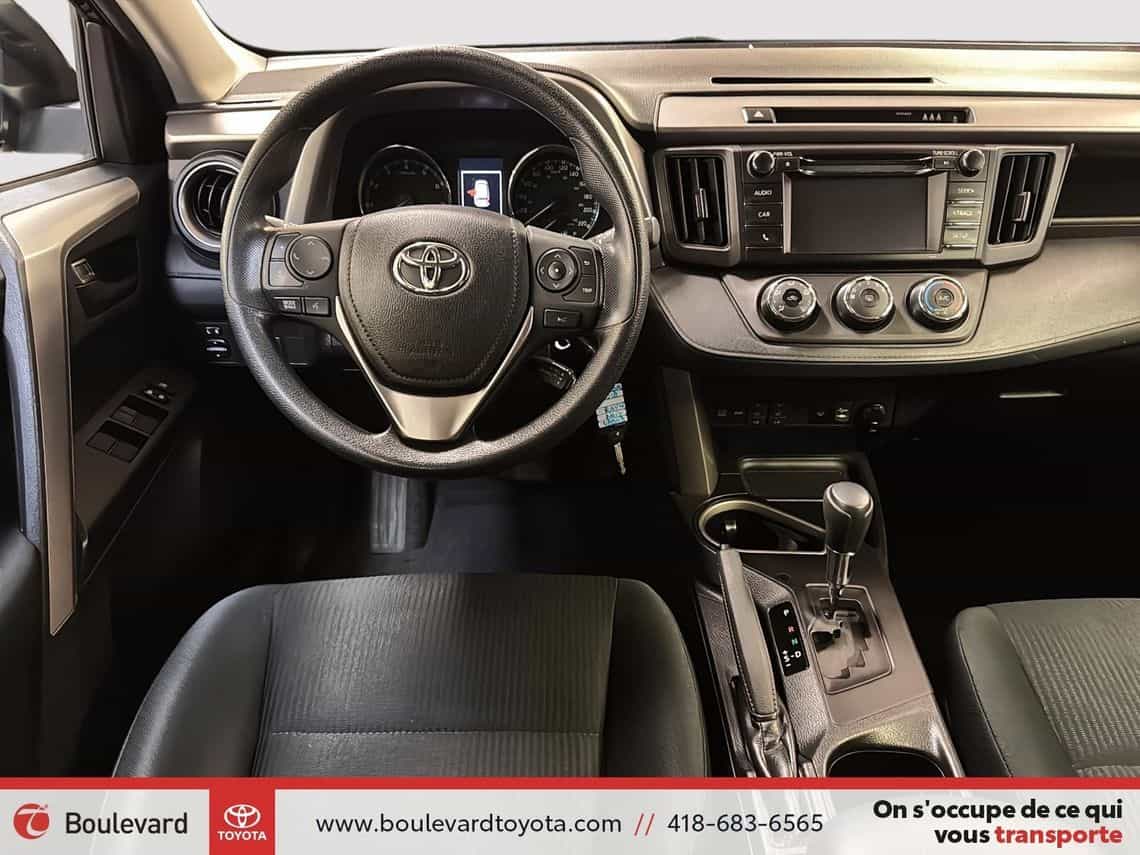 2018 Toyota Rav4 Le - Image 19